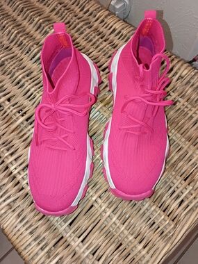 Pink Knit Lace-Up Women's Athletic Sneakers